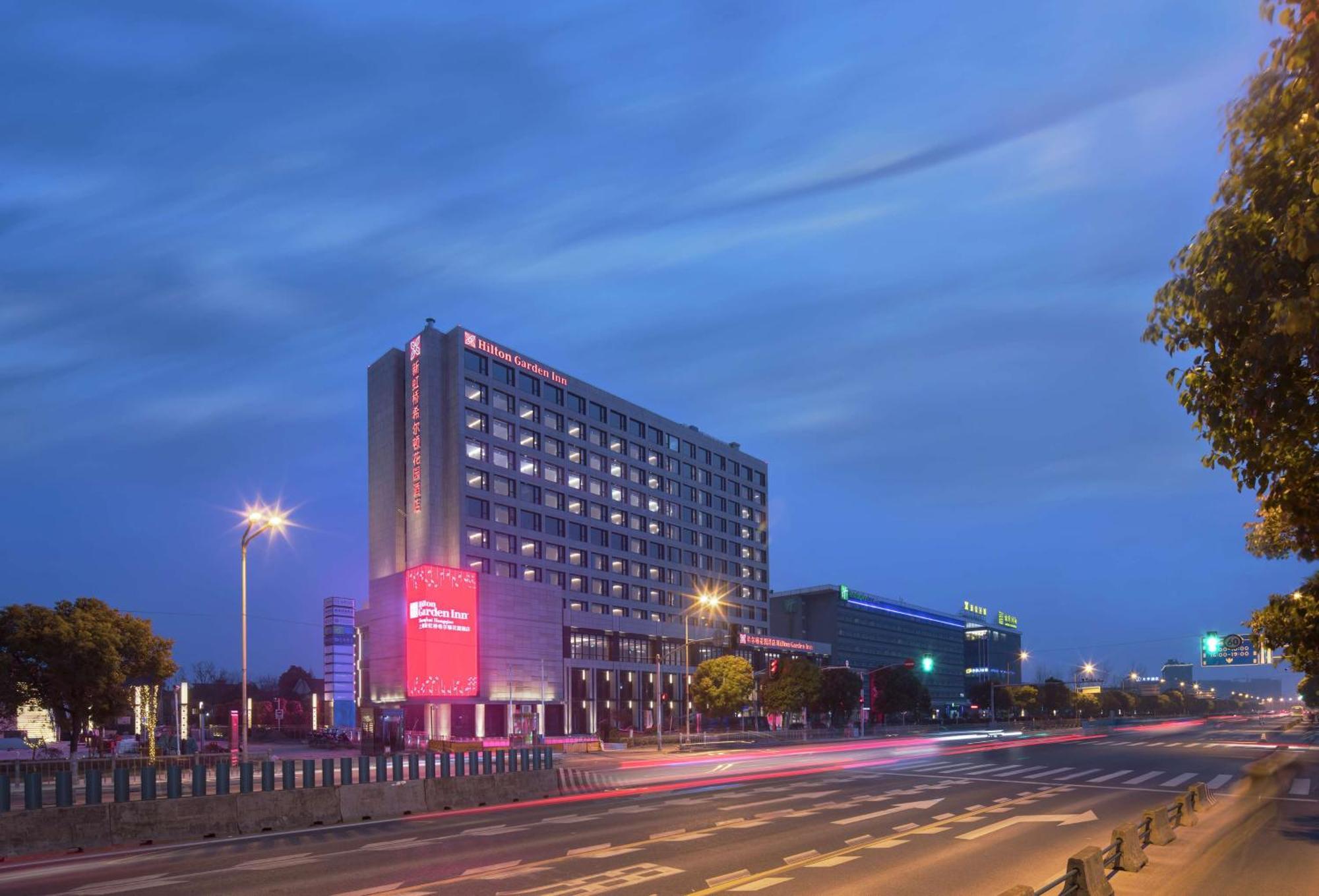 Hilton Garden Inn Shanghai Hongqiao NECC Ngoại thất bức ảnh